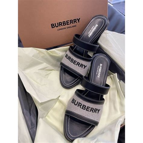 burberry 涼鞋|Burberry Limited.